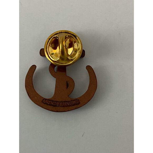 Anchor brewing pin, Copper tone - Picture 3 of 4